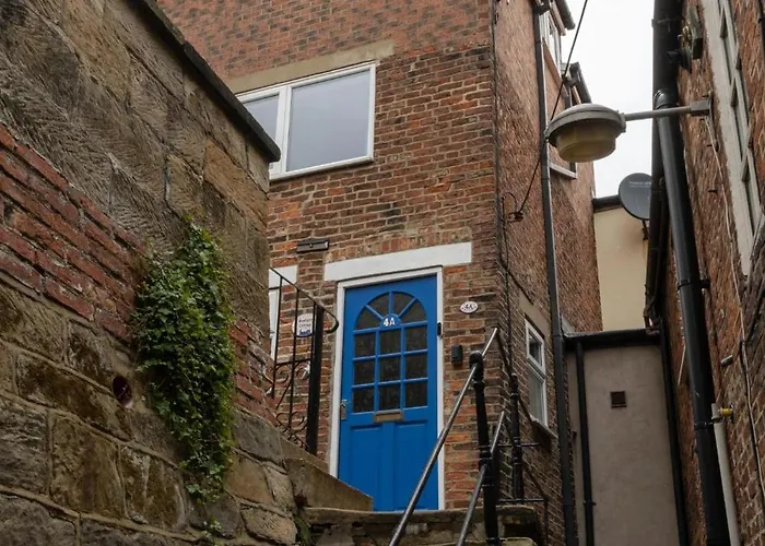 2 Bed In Oc-w793 Whitby